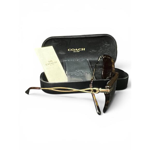 Coach Polarized Butterfly Sunglasses Tortoise shell Gold hardware Case & Cloth main image 7